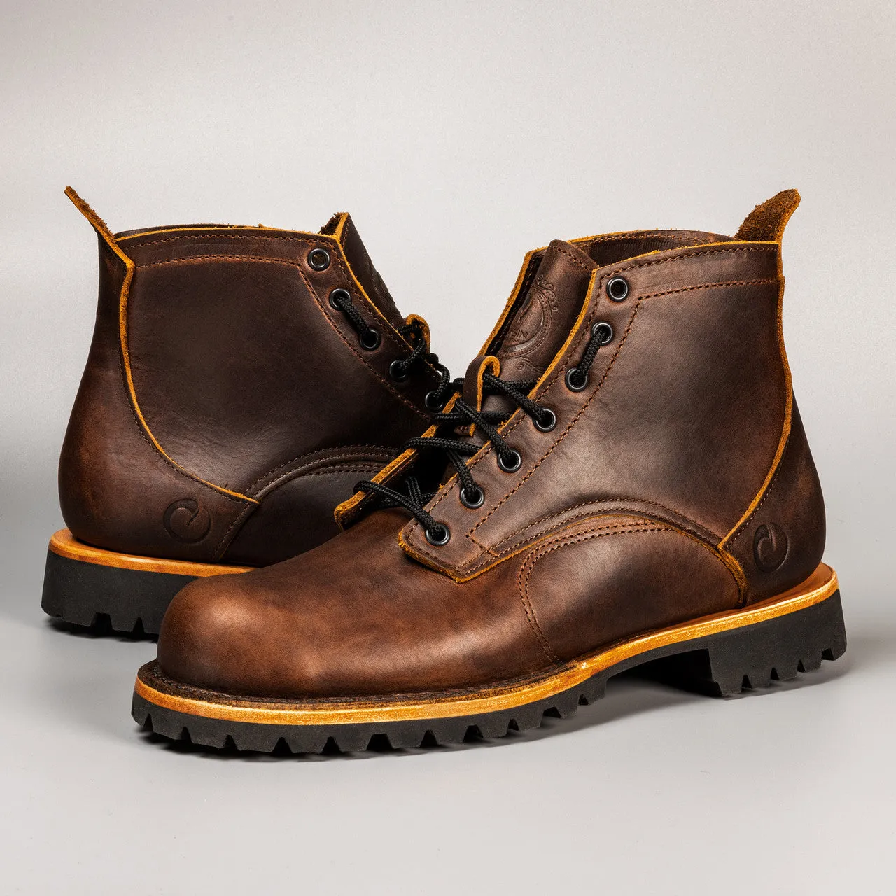 AMERICAN BISON BOOT - BIG LUG - DISCONTINUED