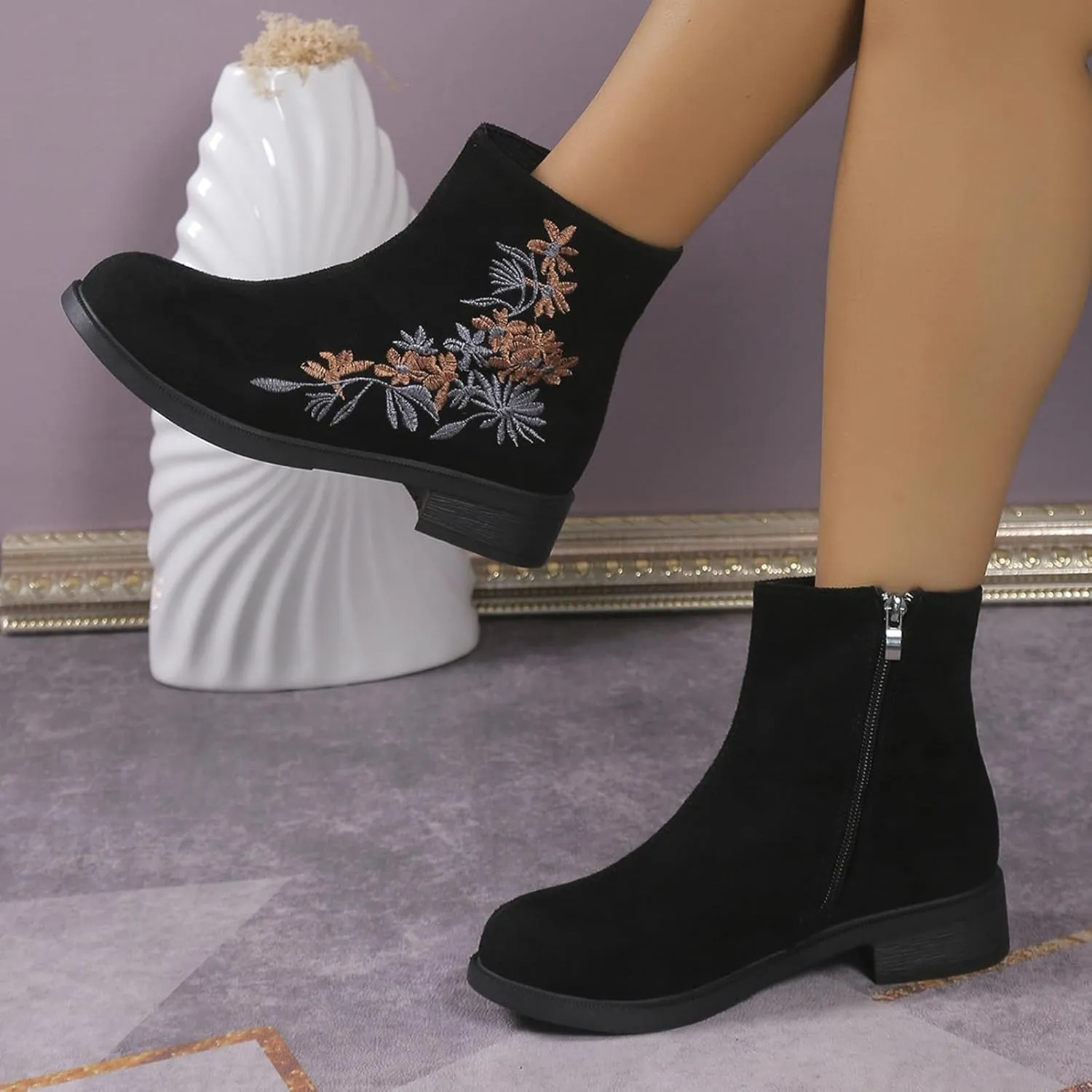 Ankle Boots for Women Low Heel Short Fall Booties Round Toe Chunky Heel Side Zipper Booties Retro Flower Embroidered Western Boot Comfortable Slip On Booties Casual Fashion Party Shoes