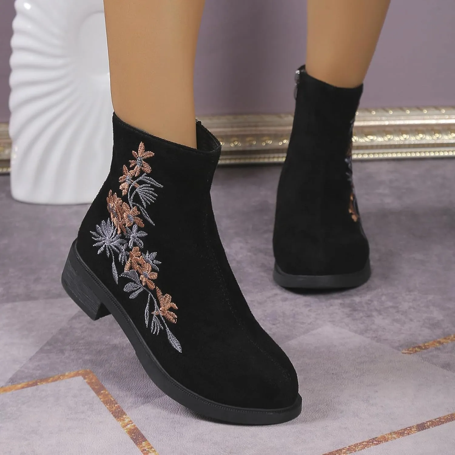 Ankle Boots for Women Low Heel Short Fall Booties Round Toe Chunky Heel Side Zipper Booties Retro Flower Embroidered Western Boot Comfortable Slip On Booties Casual Fashion Party Shoes