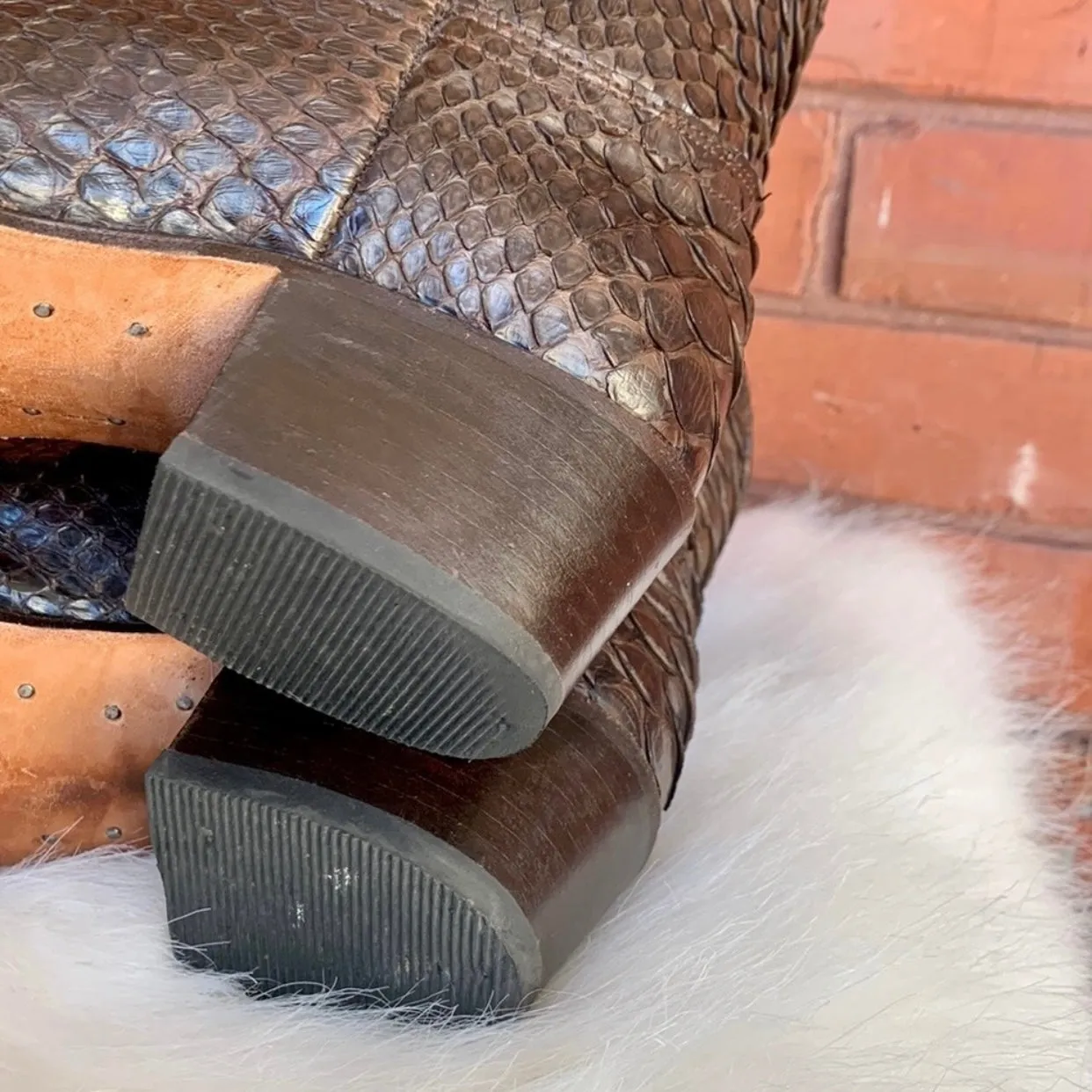 FRYE Deborah Snakeskin Python Exotic Zippered Ankle Bootie Boots