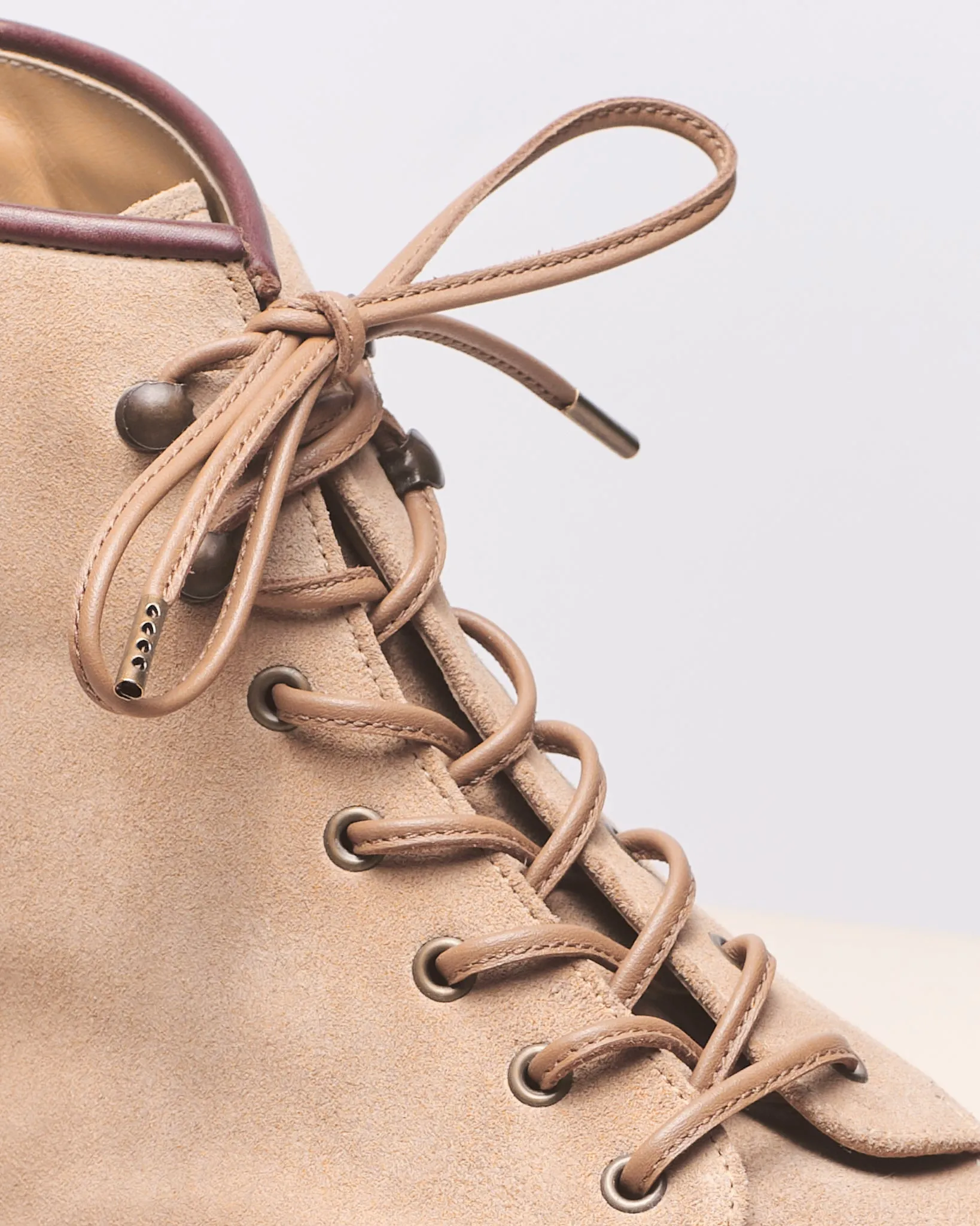 Saddle Brown | Stitched Leather Laces